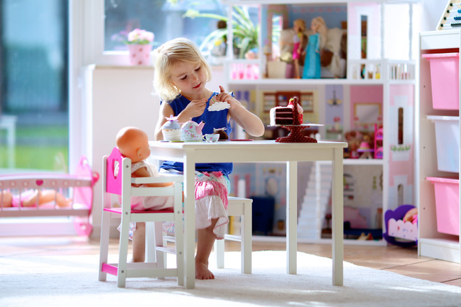 Ученые: игры с куклами развивают эмоциональный интеллект ребенка