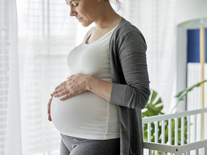 Выплаты в декрете: больше беременных женщин получат максимальное пособие по безработице