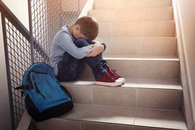 Буллинг в школе: как распознать и как защитить своего ребенка?