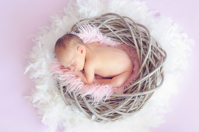 Звучит красиво: в Чебоксарах новорожденную девочку назвали в честь мифологического существа