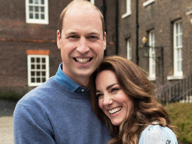 Семейные традиции: как дети и Кейт Миддлтон поздравили принца Уильяма с днем рождения