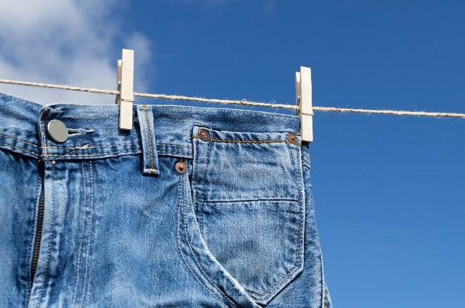 Как лучше сушить джинсы