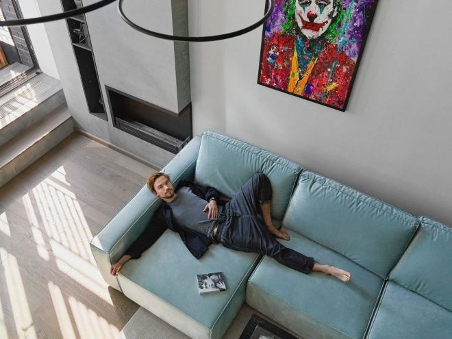 В грузинском стиле: Равшана Куркова показала интерьер своей новой квартиры