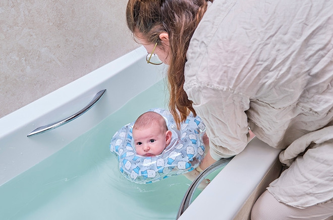 Как пользоваться кругом для купания новорожденных
