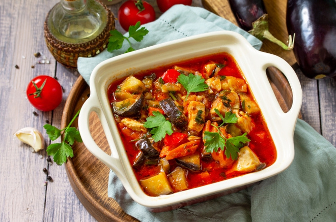 овощное рагу с курицей