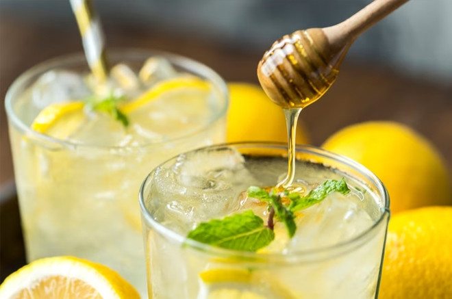 Домашний лимонад с мёдом
