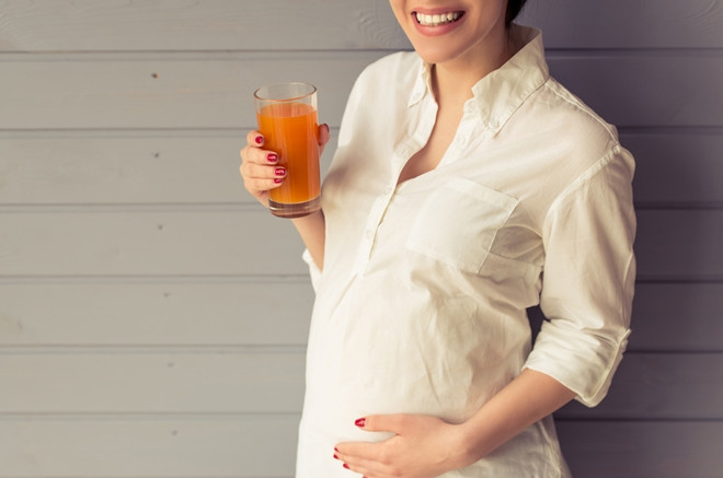 морковный сок при беременности польза