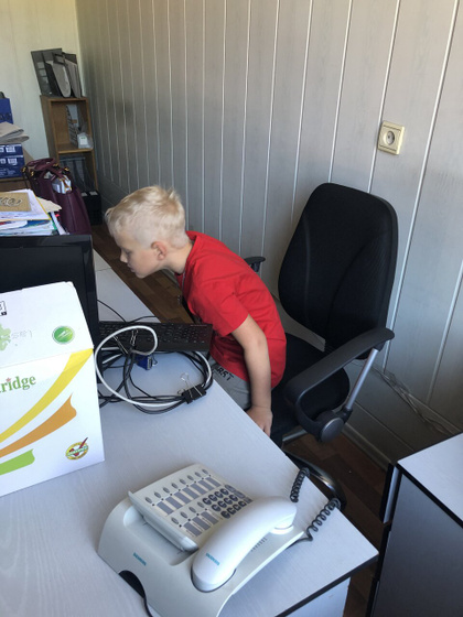 И ещё один пост. Последний день на работе.