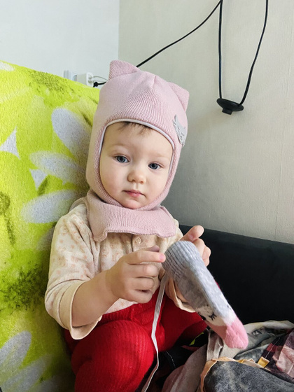 Купили шапку😂такая милашка