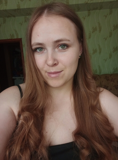 Подстриглась чуть-чуть😄