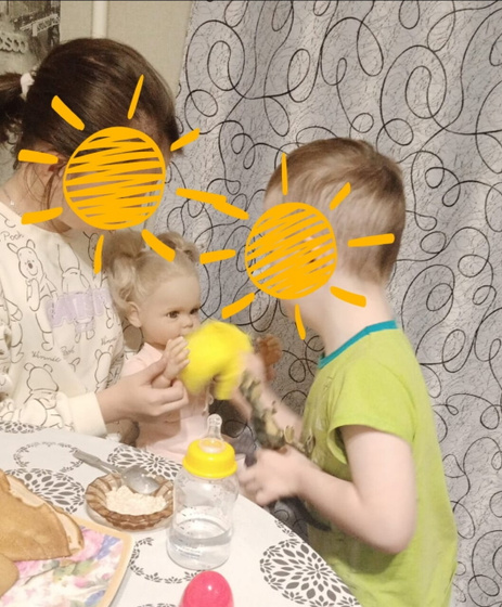 Так и не дошла сфоткать куклу, но мне прислали несколько фоток😅