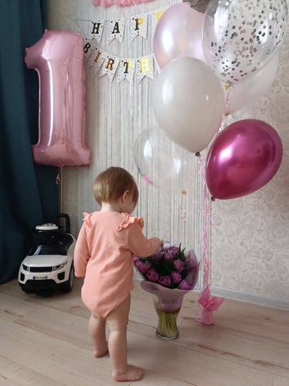 1 годик 🌸🌸🌸