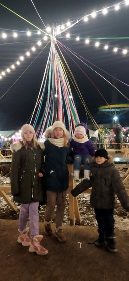 С этими ветрянками мы