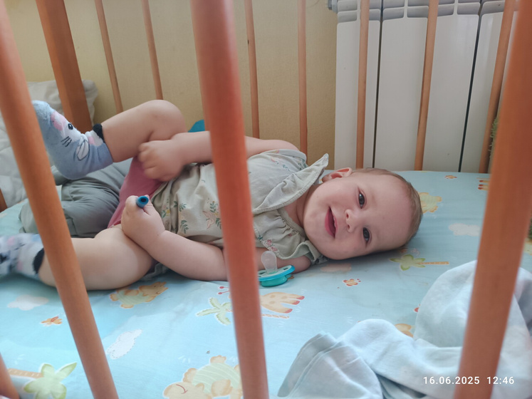 8 месяцев