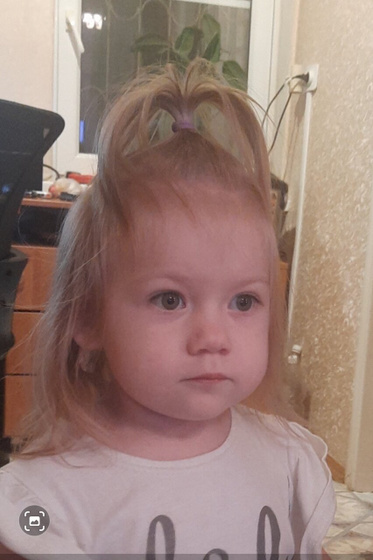 1.5 года. Причёски.