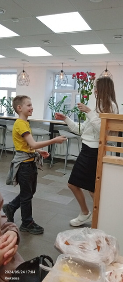 Дети ждали Нинель в