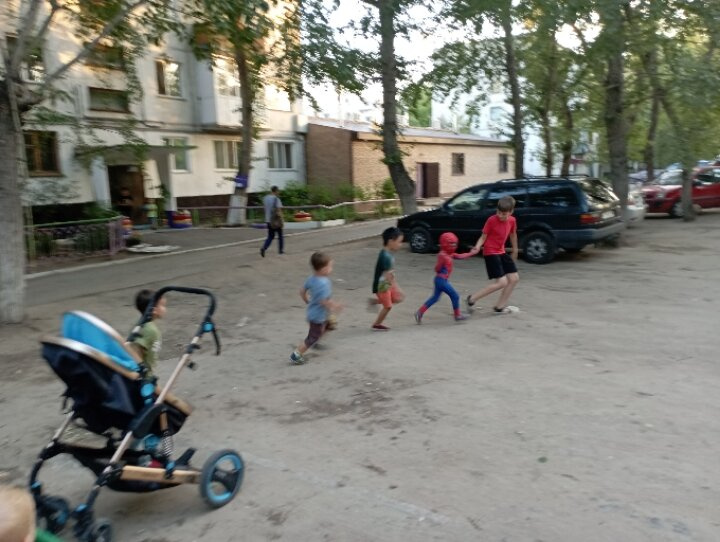 Человек-паук в городе🕷️🕸️😁