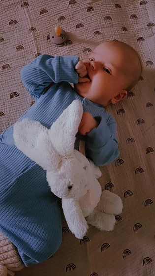 2 месяца 🐰🤎👣