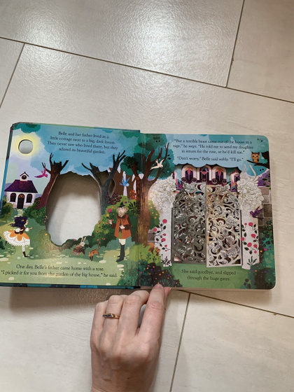 Серия peep inside от usborne