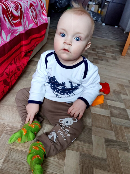 Не общительный ребёнок!