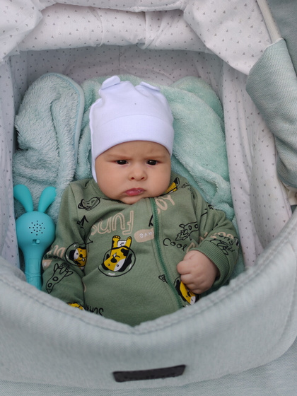 4 месяца парню