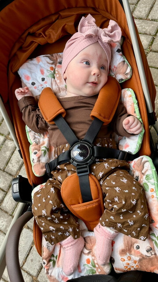 Нашей младшенькой уже полгодика🥳