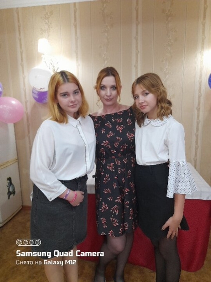 Мои ягодки)) большие уже))