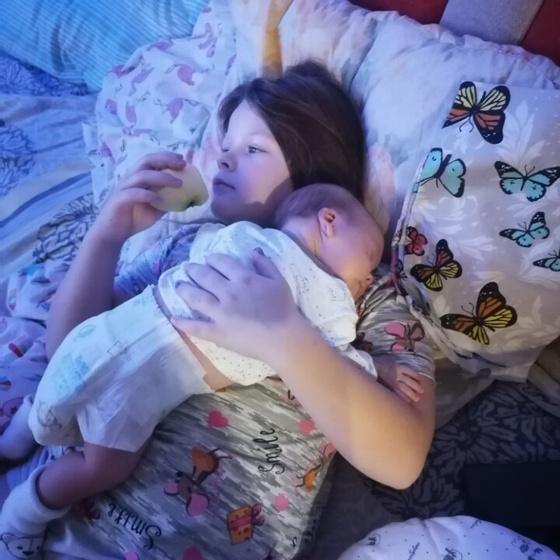 Нам месяц, как то