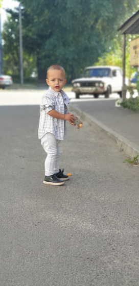 Вчера младшему было 2года.