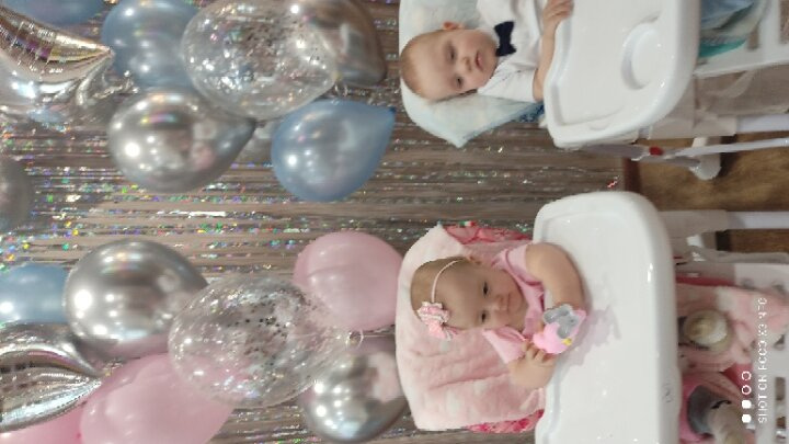 1 год малышам 💖💙