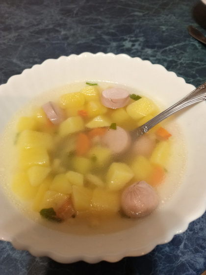 Суп с сосисками).