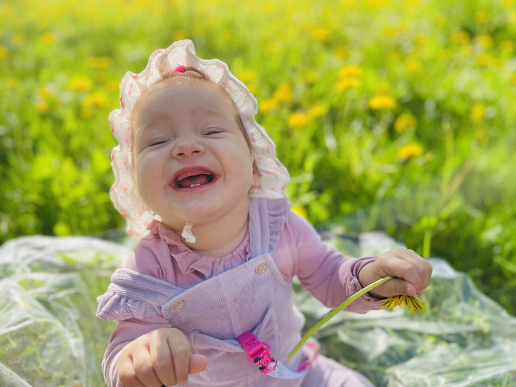 Девочка-одуванчик😀🌼