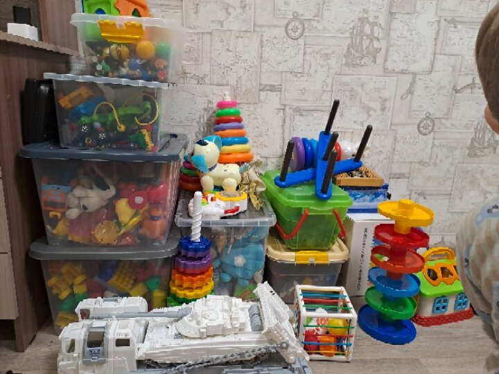 Хранение игрушек...