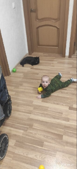 Нам сегодня 9 месяцев))