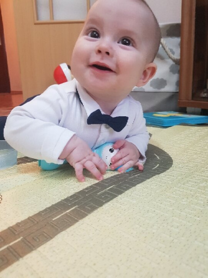 6 месяцев