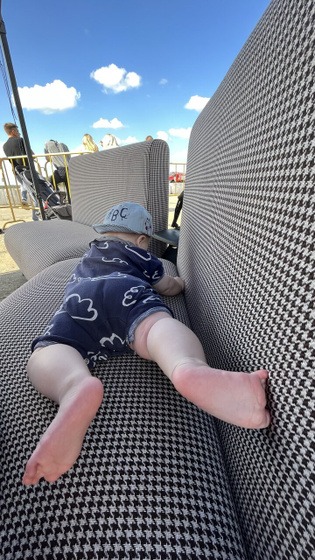 6 месяцев🥰