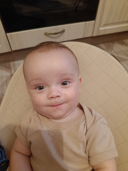 Через 11 дней моим двойняшкам 6 мес