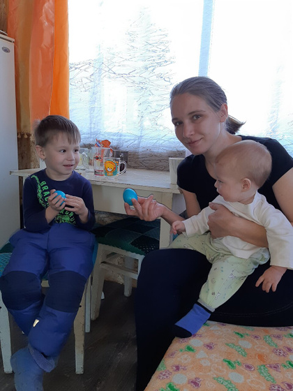 Мир труд май
