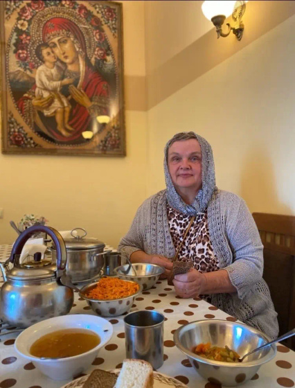 Портрет в платочке.