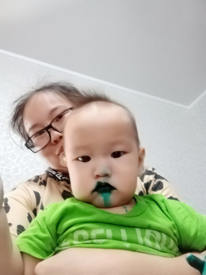 Как с маленьких ручек,