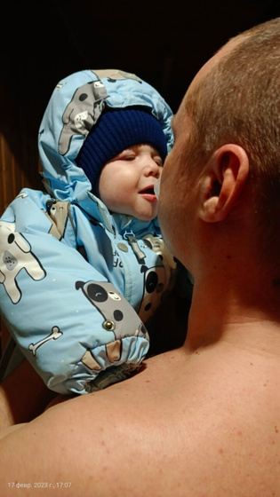 Вышли погулять наконец то,