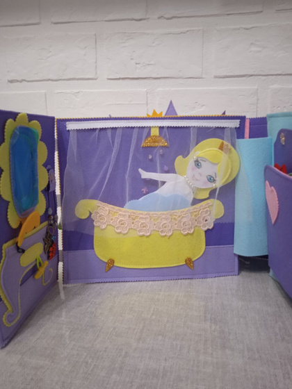 Книжка из фетра.