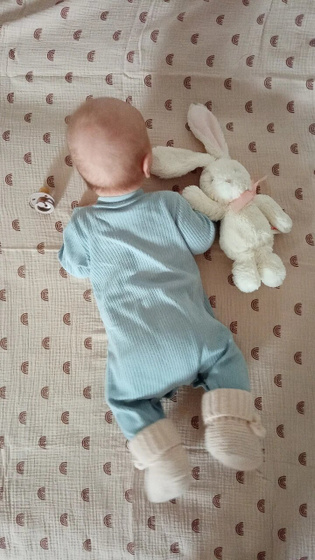 2 месяца 🐰🤎👣