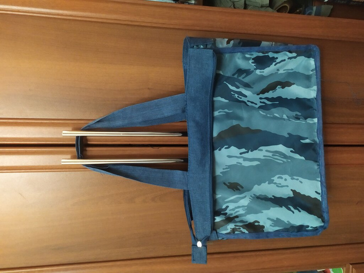 Знакомство со швейной машинкой))