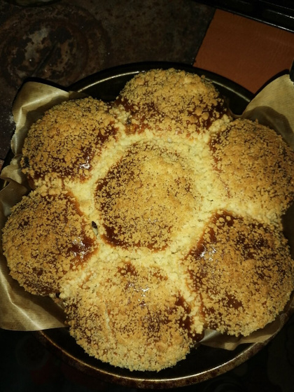 Захотелось булочку с изюмом
