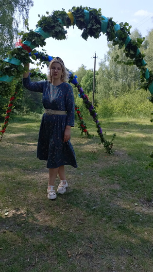 А как у вас на Троицу гуляют?