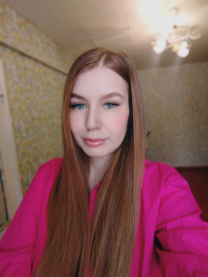 Девочки ,красилась где то