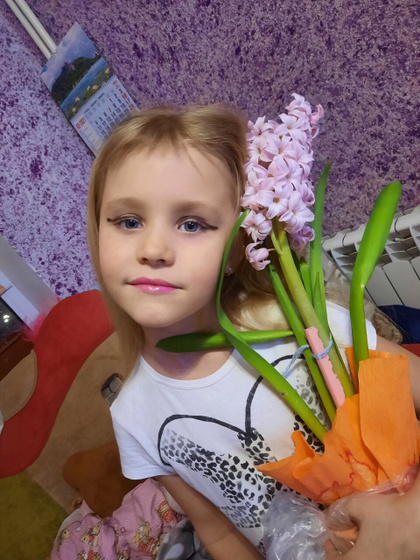 Красилась сама,если что))))))почти 7