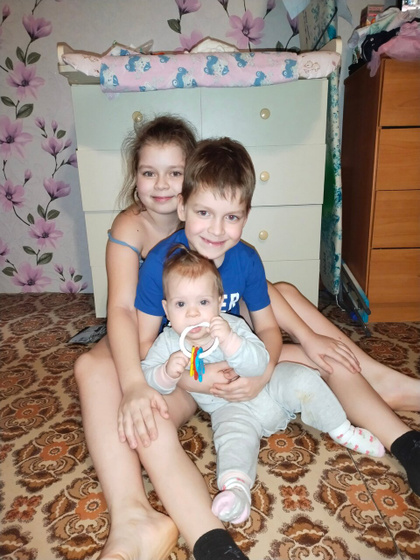 Цыпленку было 8 месяцев)