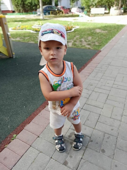 Немного летних фото двойняшек!